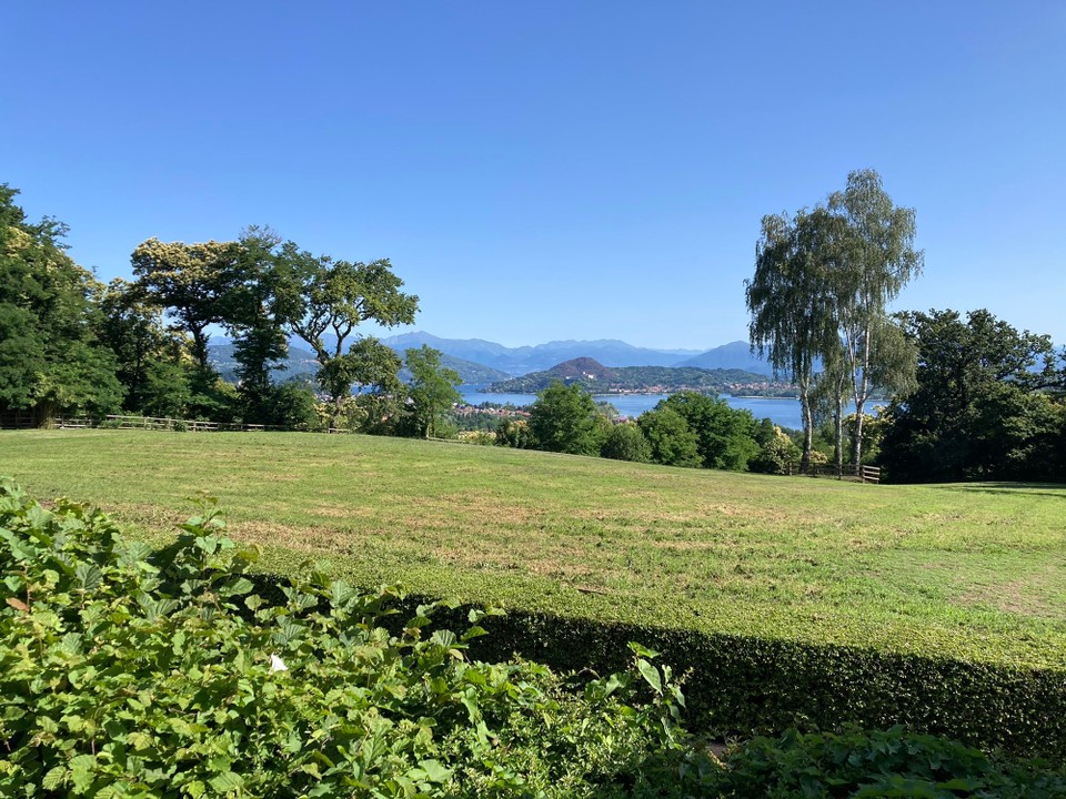 Italien - Dormelletto - Ausblick vom La Cuccheta auf den Lago