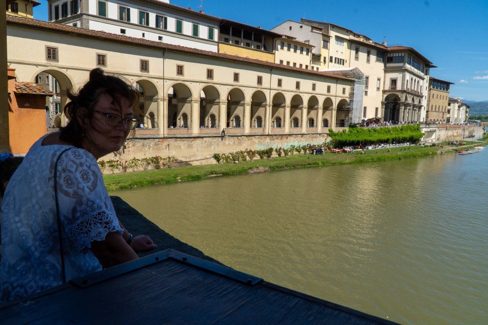 Italien - Florenz - Blick von der Brücke