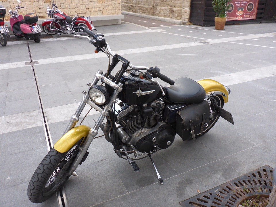  -  - Aber doch nicht Motorrad fahren