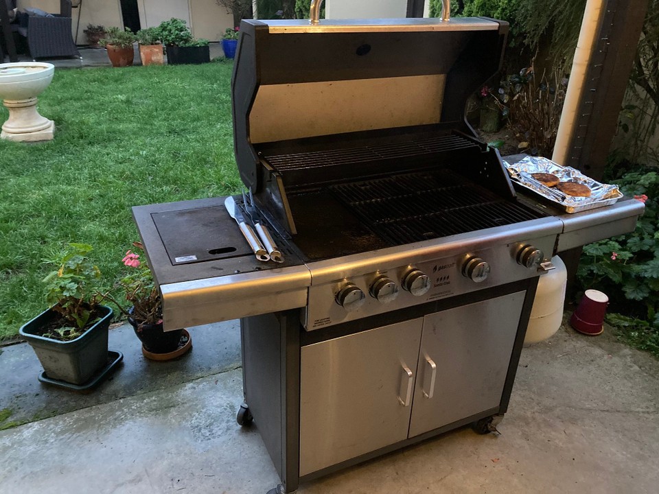 Neuseeland - Blenheim - Am Abend ist Zeit für Barbecue