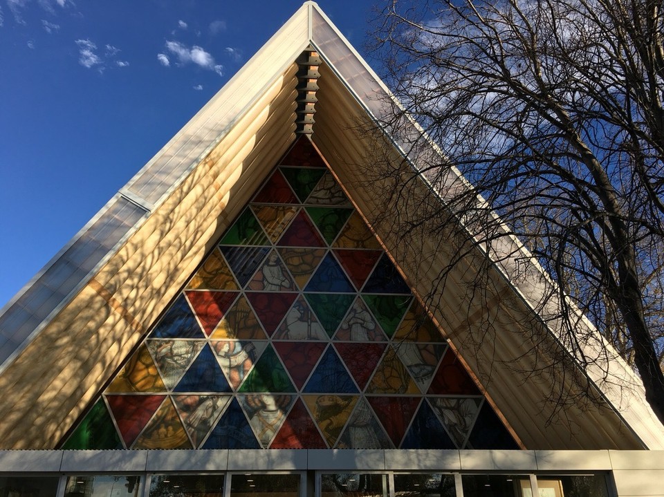 New Zealand - Christchurch - Auch von außen ist diese Kirche ganz besonders 
