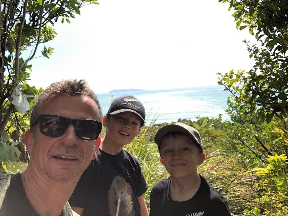 Neuseeland - Waihi Beach - Im Hintergrund Mayor Island