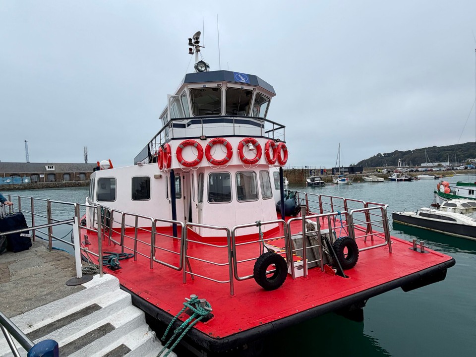Vereinigtes Königreich - St Peter Port - Fähre nach Herm