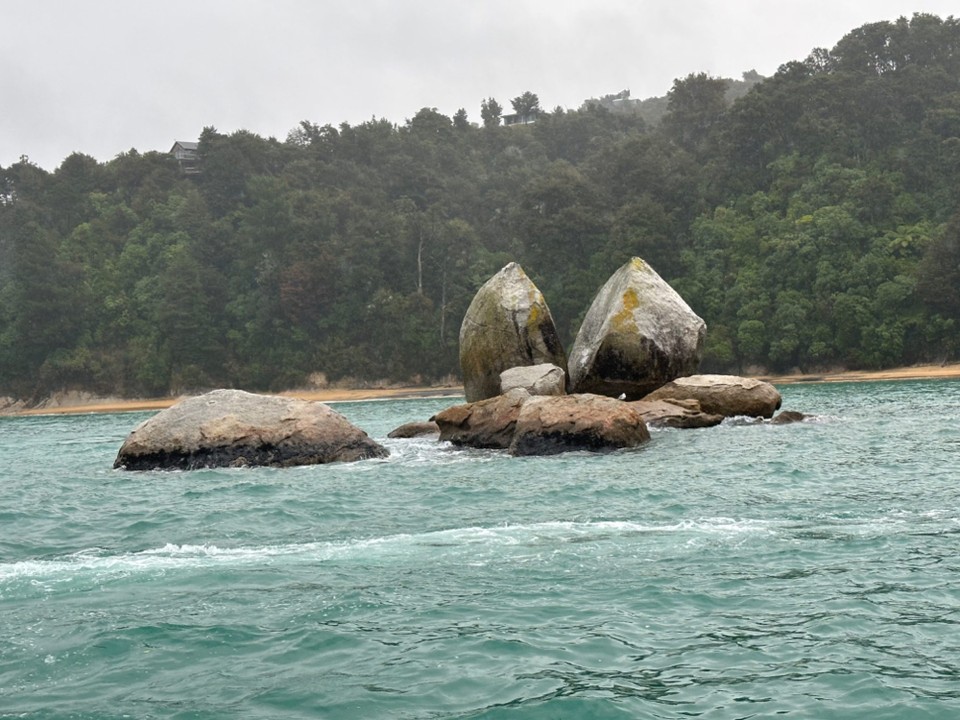 Neuseeland - Abel Tasman National Park - … kurzer Abstecher zur Apple Split Beach 