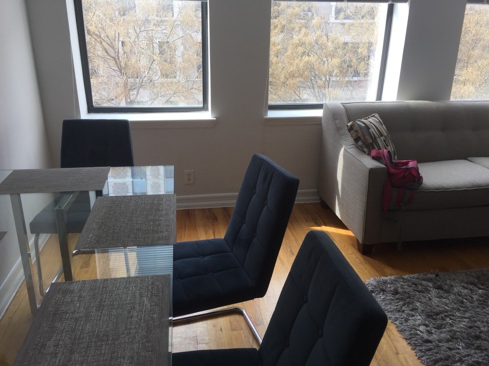 Vereinigte Staaten - New York - Wohn- Esszimmer 