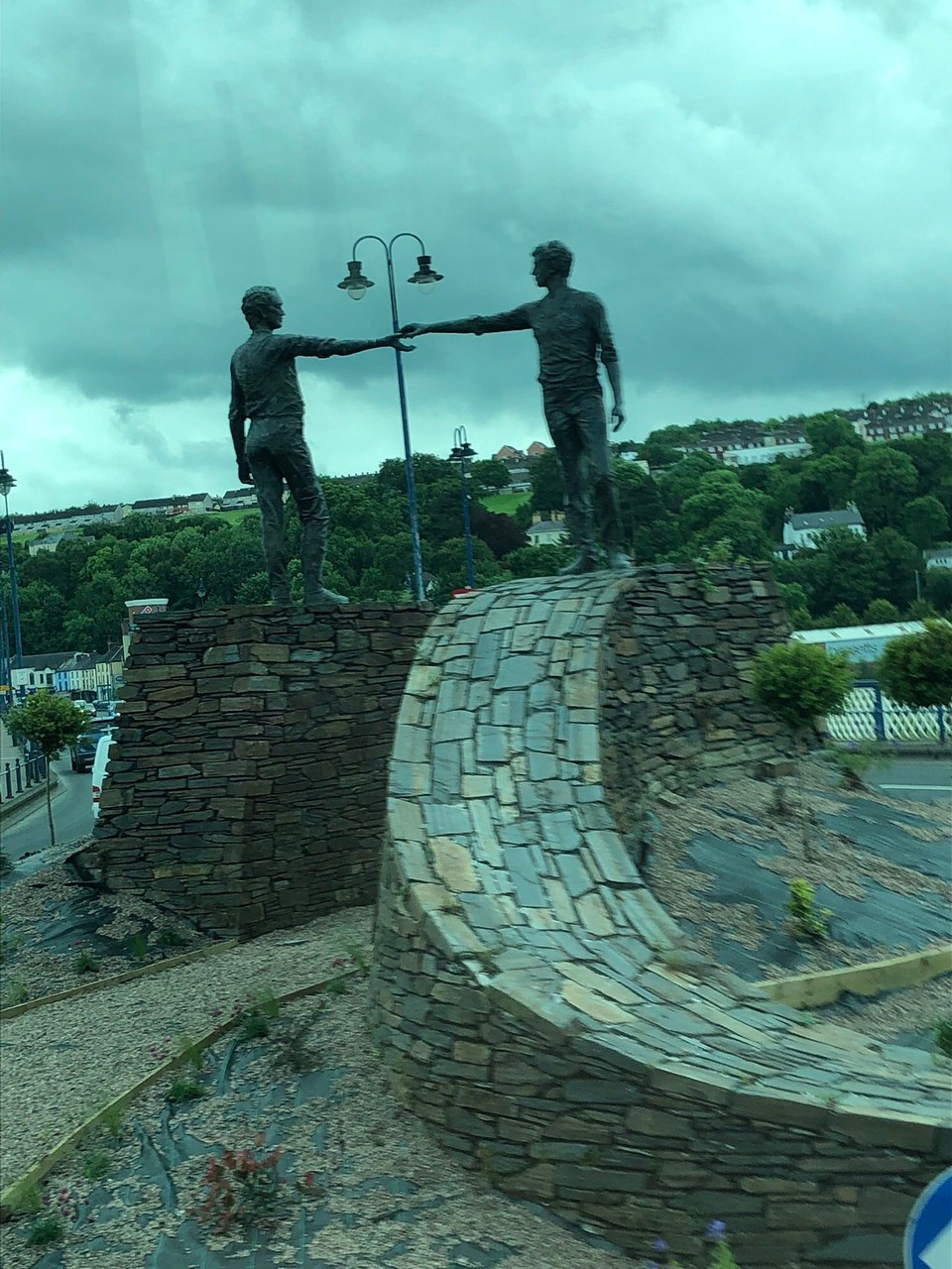 Vereinigtes Königreich - Londonderry - Hands Across the Divide