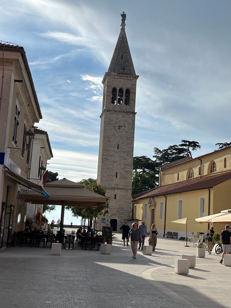Kroatien - Novigrad - 45 m höher Glockenturm