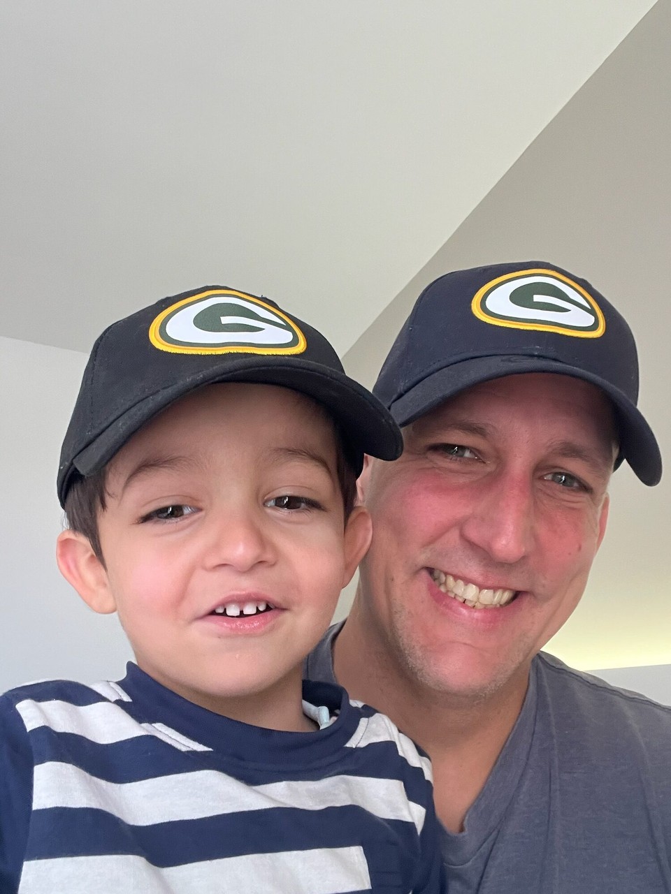 Spanien - Alcúdia - Zurück im Hotel wurde sich dann noch gemeinsam auf das nächtliche Spiel der Packers eingestimmt.