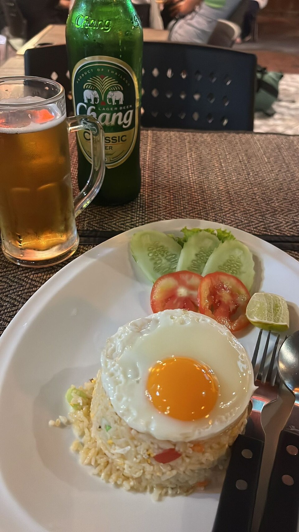 Thailand - Bangkok - By the time I got to my hotel it was around 8.30pm Bangkok time so it was dinner and bed for me. I had dinner in the hotel’s restaurant - chicken stir fried rice with a nice cold bottle of Chang 🍻. Got into bed around 11.30pm and slept until 4am (jet lag is real)😂