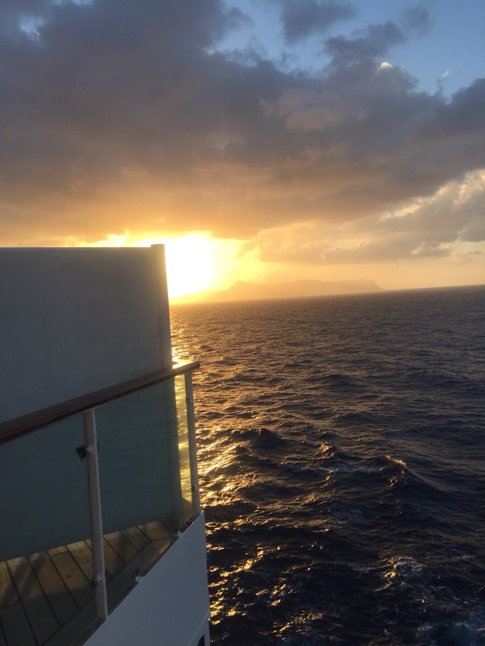 Griechenland - Chania - Schiff legt ab