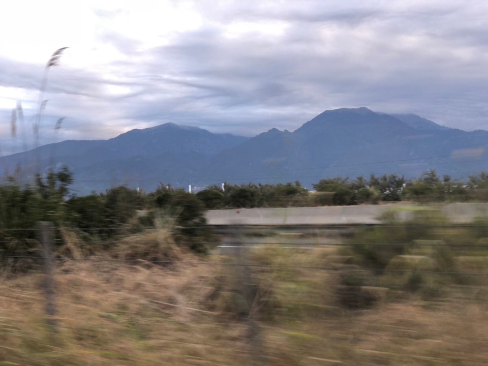 Griechenland - Olympiaki Akti - Der Olymp. Berg der Götter 😍 Zeus scheint wohl gerade etwas verstimmt zu sein 🙄🌩⚡️