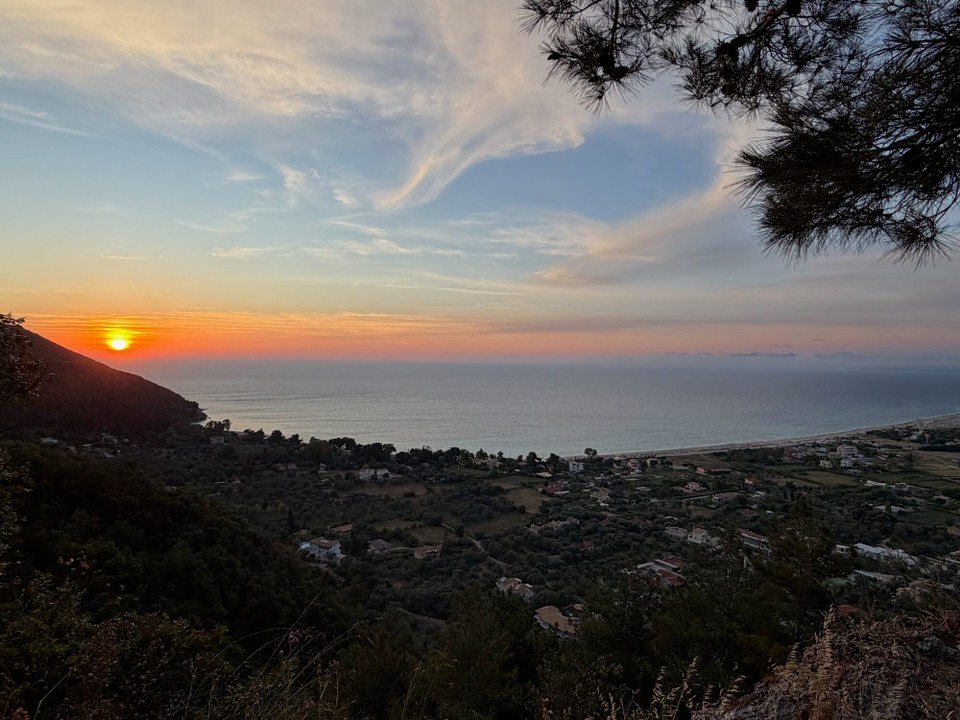 Griechenland - Lefkada - Zum Sonnenuntergang war immer noch nicht wirklich viel los. Deshalb wurden nur noch schnell Fotos gemacht und es ging zurück ins Hotel.
