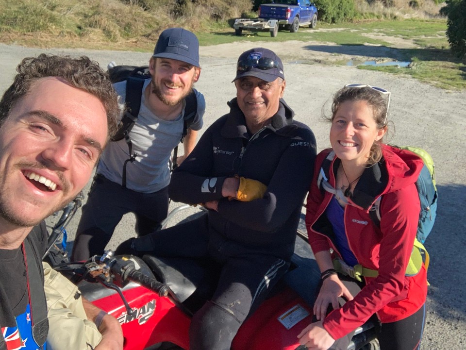 Neuseeland - Seddon - Am Strand auf einen Fischer getroffen, der uns auf dem Quad mitgenommen hat und unseren Rückweg dadurch ziemlich abgekürzt hat 😃