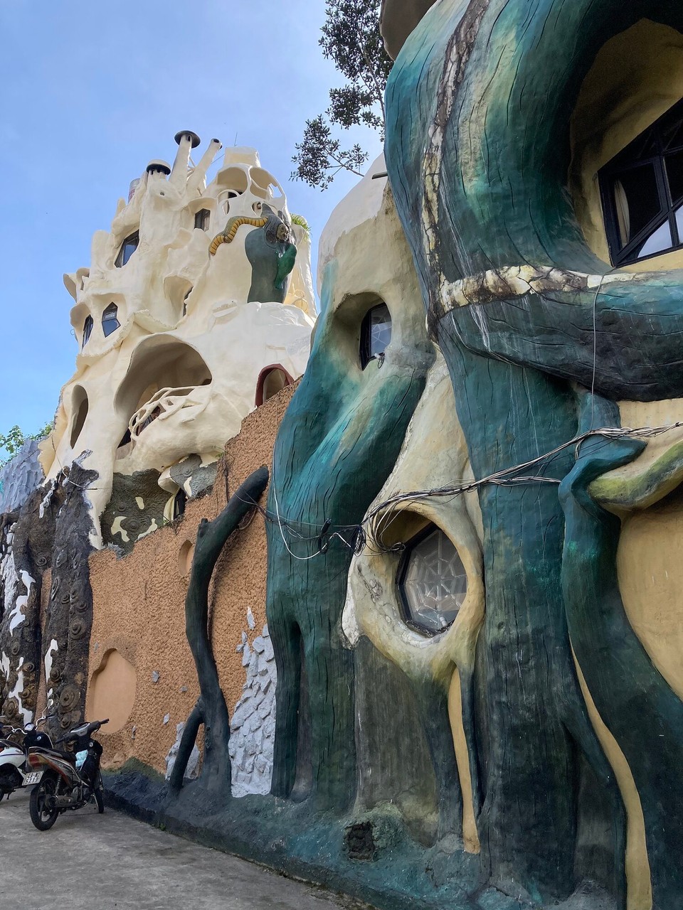 Vietnam - Da Lat - Crazy house