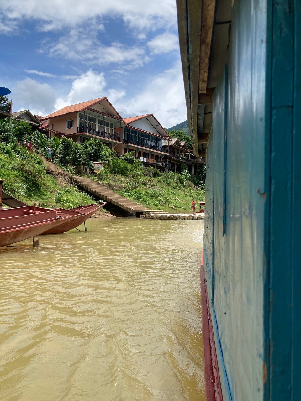 Laos - Muang Khoua - Und dann sitzen wir auch schon wieder im Boot 