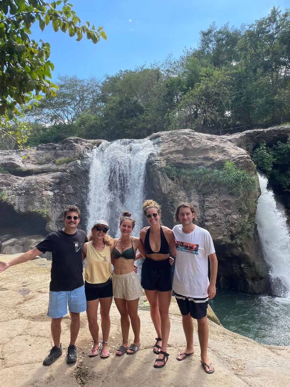 El Salvador - Atiquizaya - The Crew 🫶 