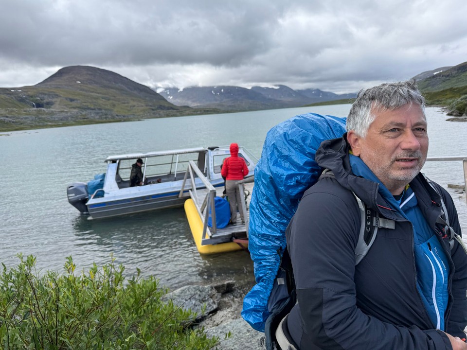 Schweden - Kiruna - Einmal über den See