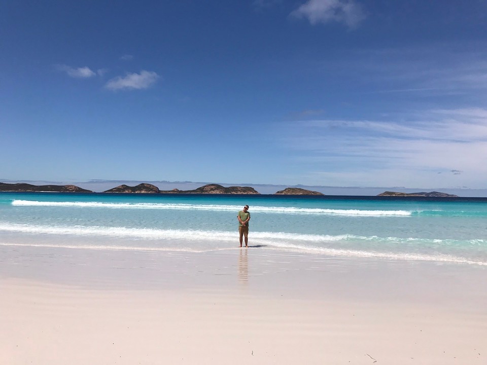  - Australia, Esperance - Lucky Bay .. sand squeaked under your feet