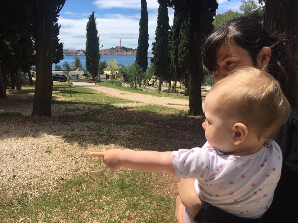 Kroatien - Rovinj - Lelia zeigt uns nun, was/ wohin sie möchte 
