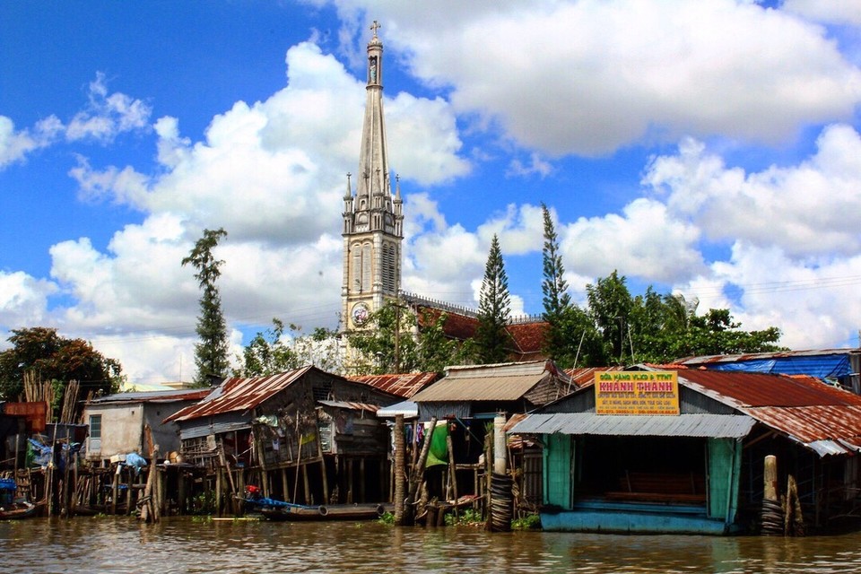 Vietnam - Ho-Chi-Minh Stadt - Cai Be Church 