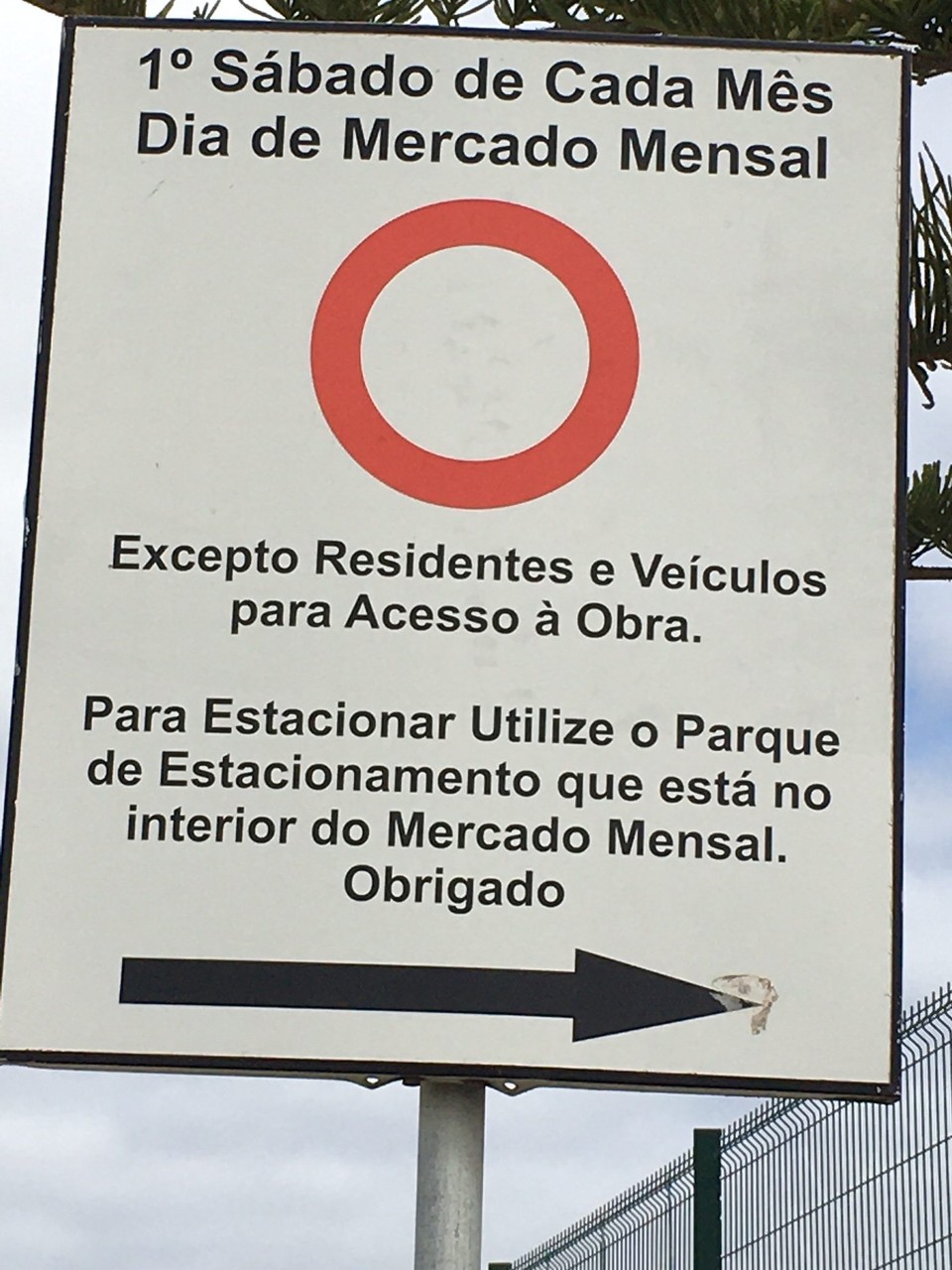 Portugal - Lagos - Erster Samstag im Monat ist Zigeunermarkt, da müssen alle weg