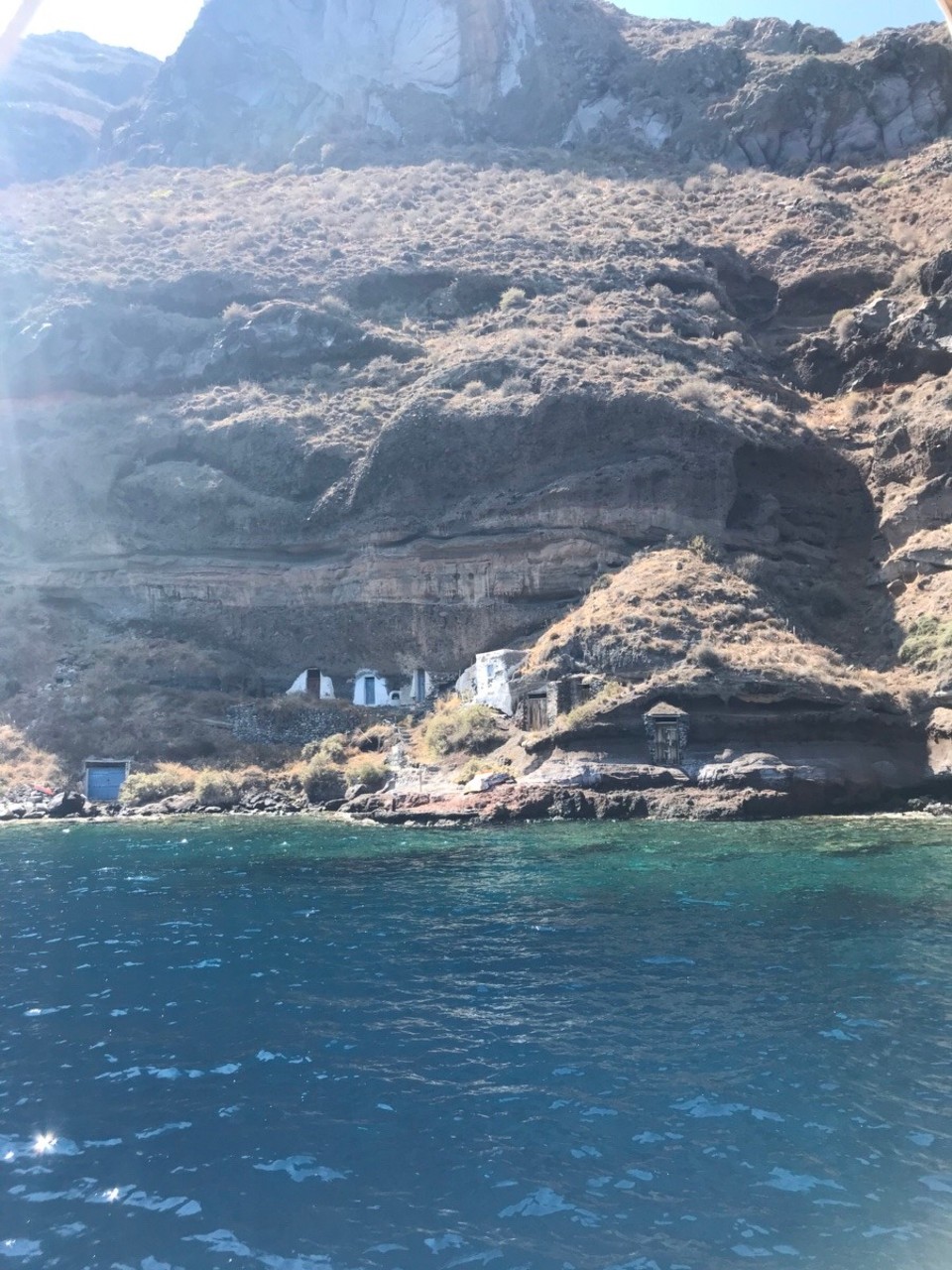 Greece - Thira - Cave house