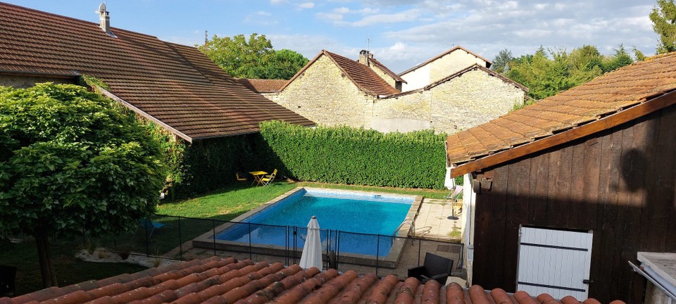France - Avignon - Sogar ein "Privatpool" gabs beim BnB Le Saint Hilaire dazu. Auf gehts! 😎