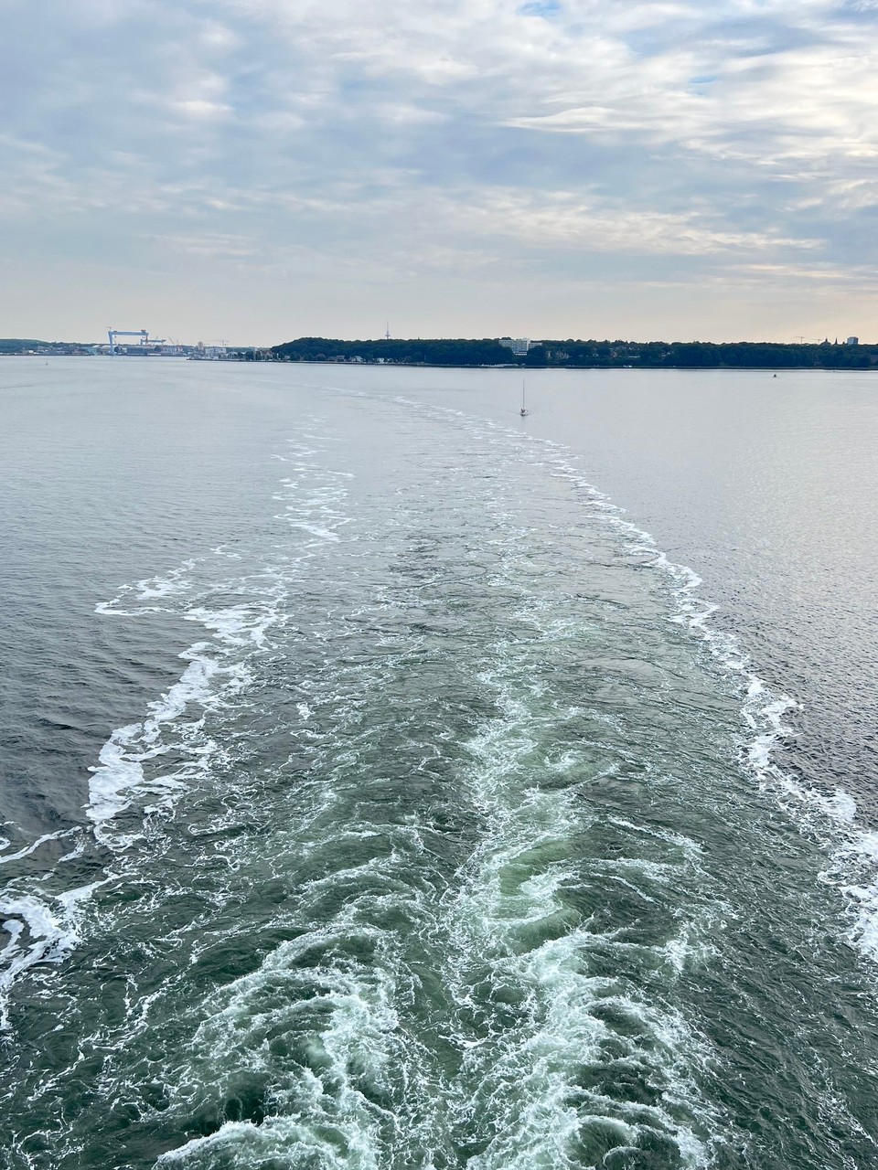 Deutschland - Kiel - Heckwasser