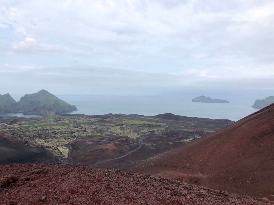 Island - Vestmannaeyjar - Ich glaube, dieser Inselteil ist erst 1973 frisch hinzugekommen…