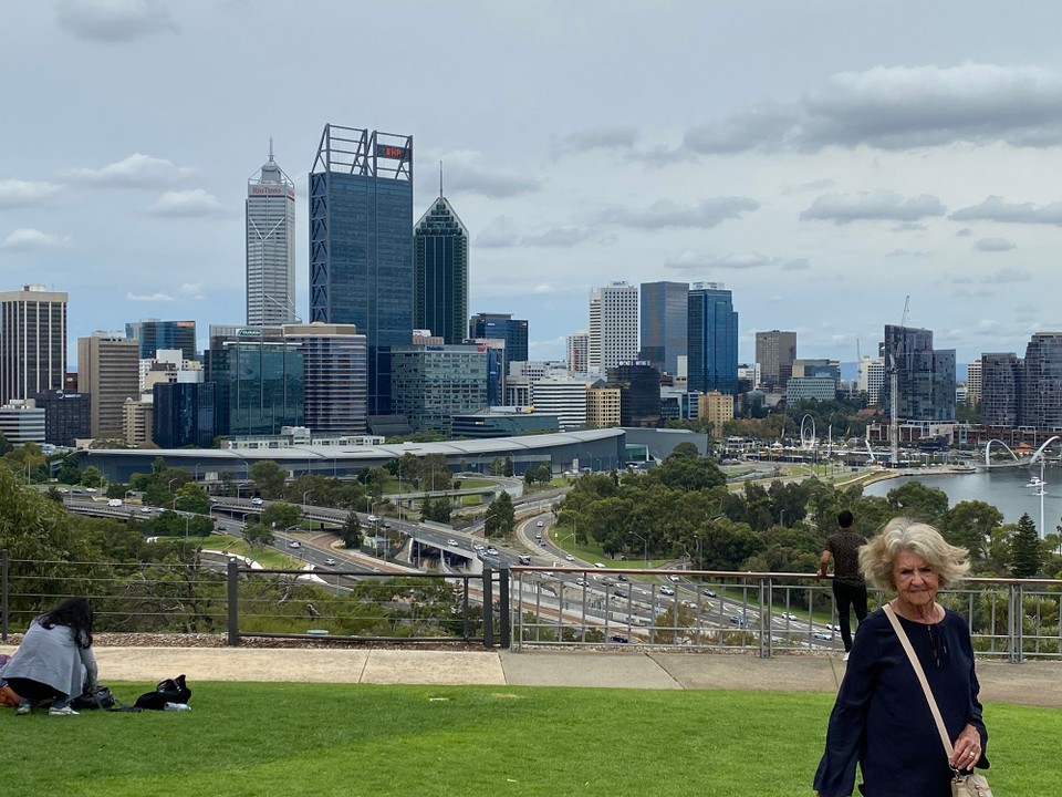Australien - South Perth - 
Besuch im Kings Park 
Sicht auf Down Town Perth
