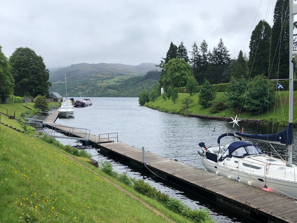 Vereinigtes Königreich - Fort Augustus - Mündung des Caledonian Canal in den Loch Ness