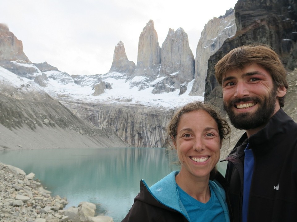 Chile - Torres del Paine National Park - J7 : au matin, Fabrice remontera mais elles seront dans les nuages.  5h de marche pour ressortir du parc et en finir de ce trek!!