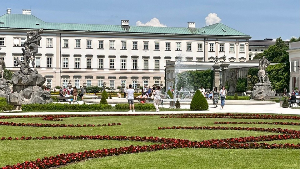 Österreich - Salzburg - Schlossgarten Mirabell Schluss