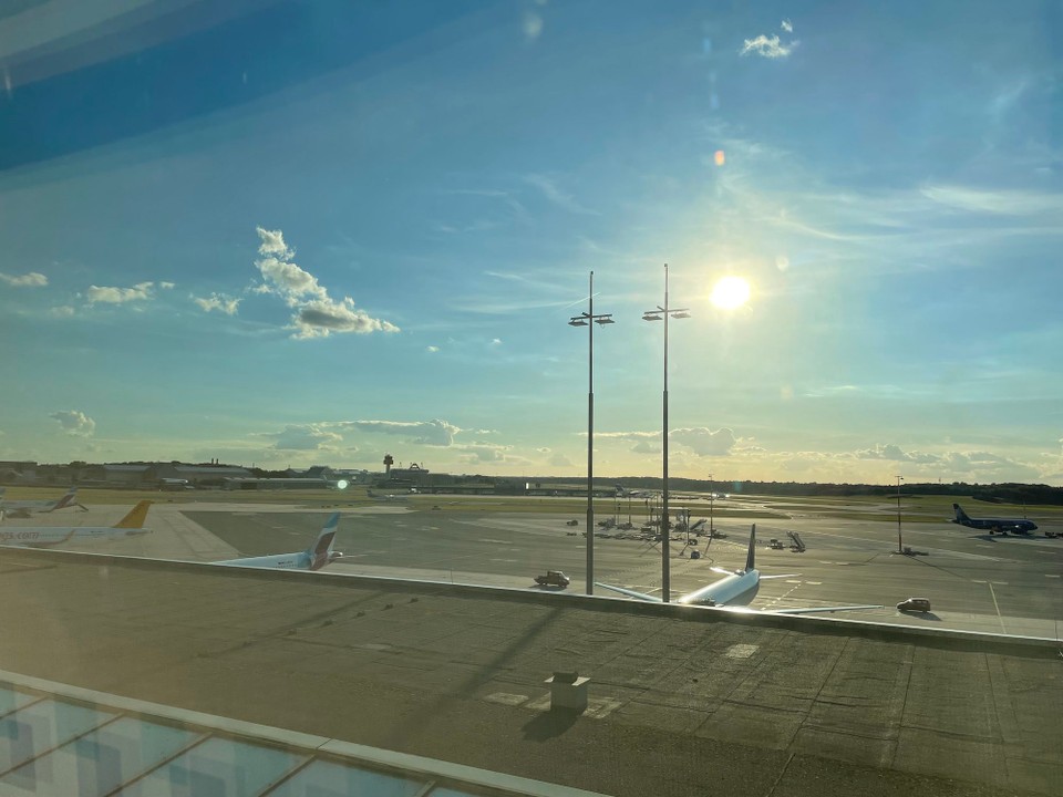 Deutschland - Hamburg - Bei schönstem Sonnenschein verlassen wir Hamburg.