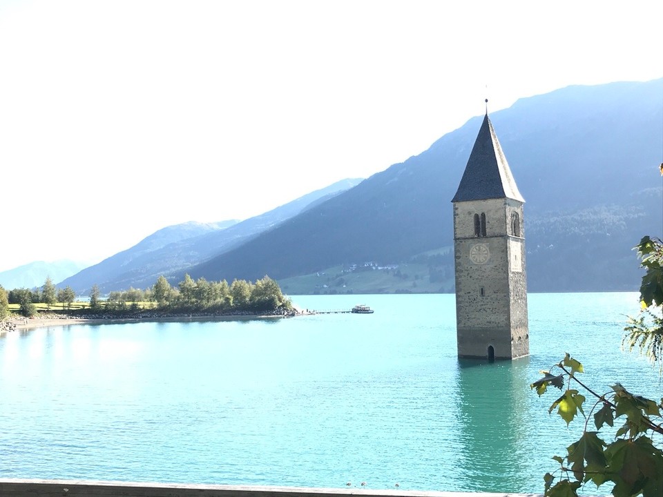 Italien - Graun im Vinschgau - Der berühmte Kirchturm