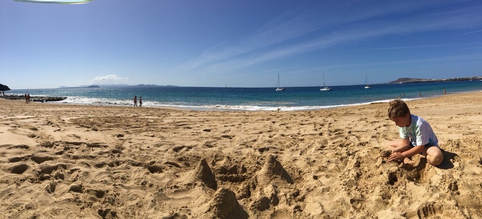  - Playa del Pozo - Julius baut die sieben Weltwunder der Antike. 