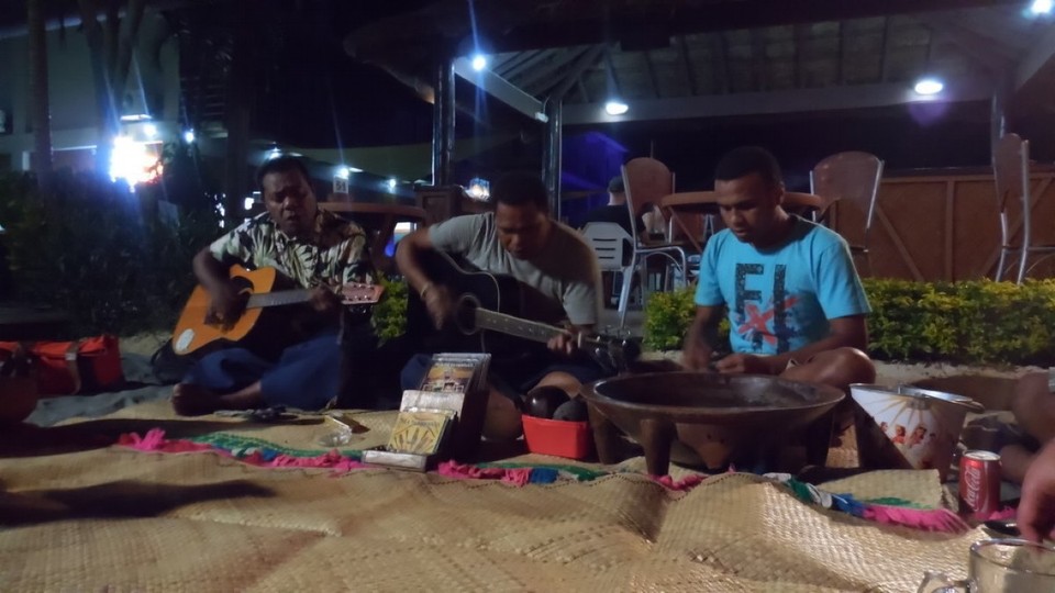 Fidschi - Nadi - Cava - Abend