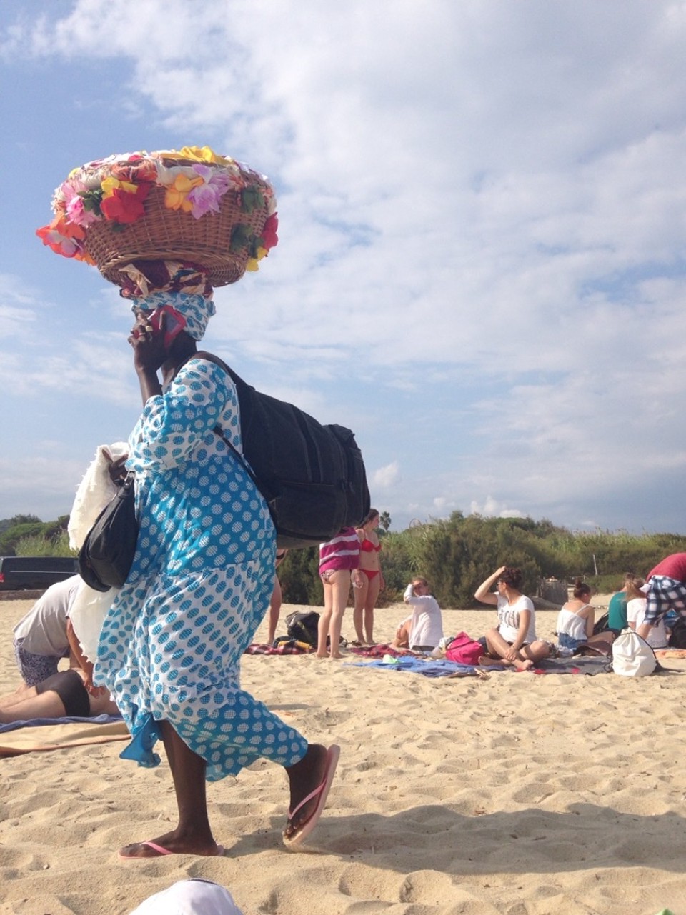 Frankreich - Ramatuelle - ...mit Handy gegen den Wind...