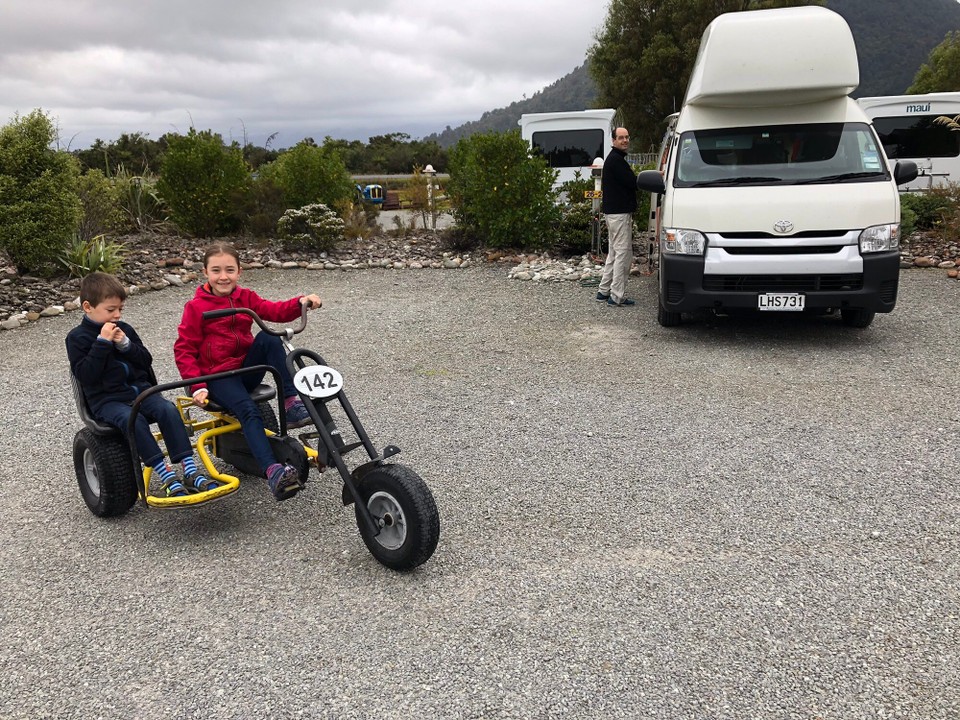 Neuseeland - Haast - Und auch für eine Runde Gokart bleibt noch genügend Zeit.