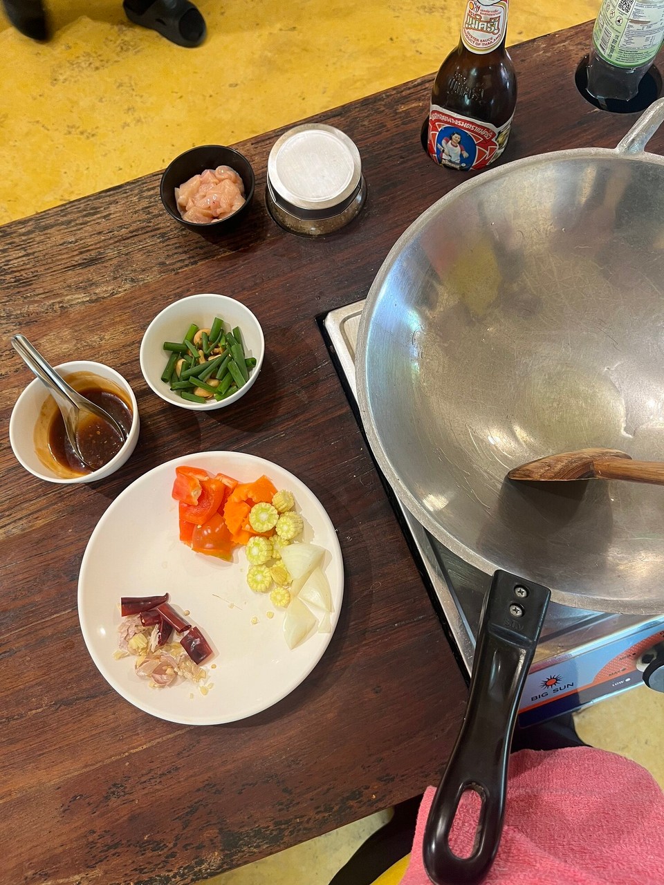 Thailand - Mueang Chiang Mai - My ingredients for my chicken and cashew curry ready to go in the wok!