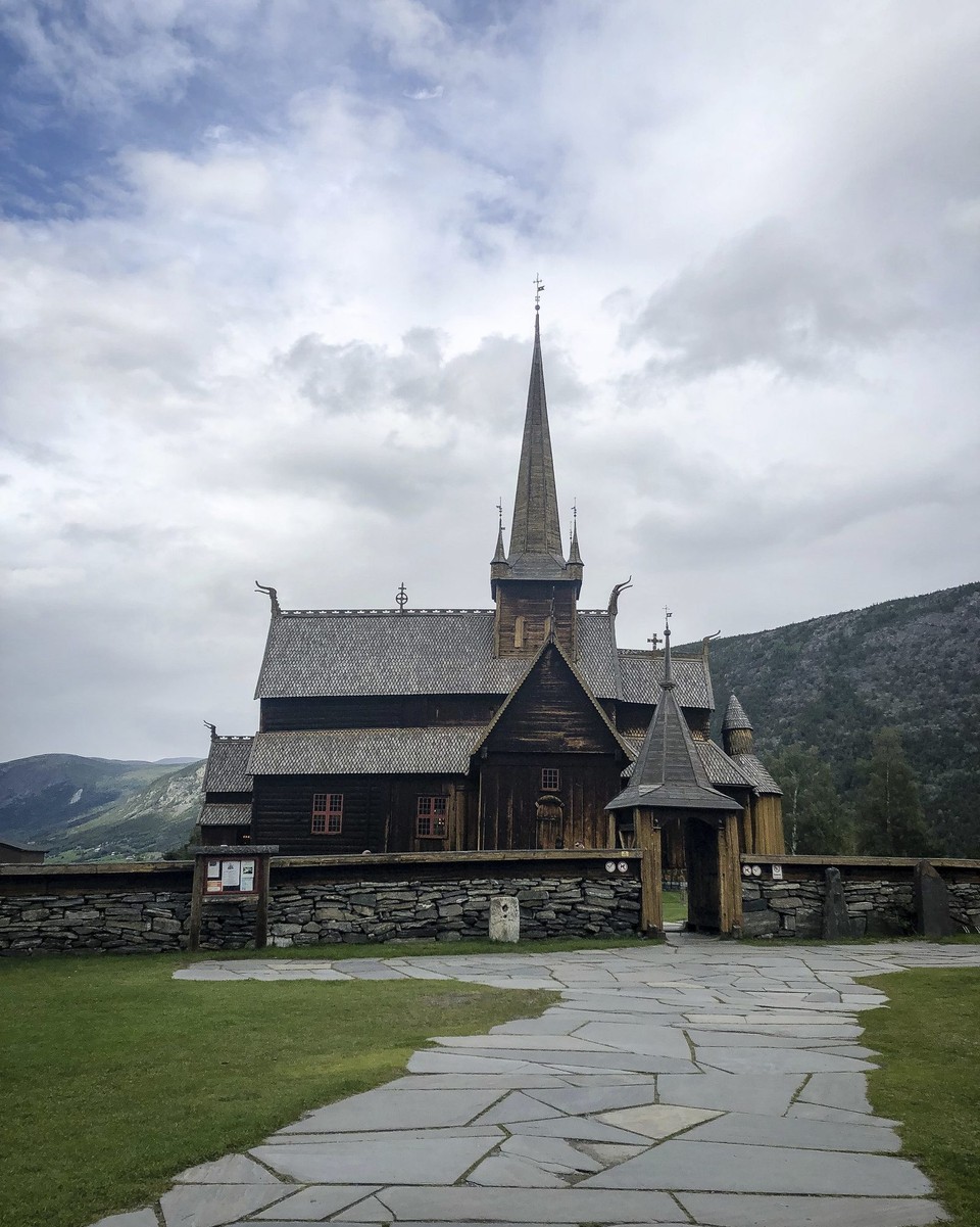 Norwegen - unbekannt - Holzkirche Lom