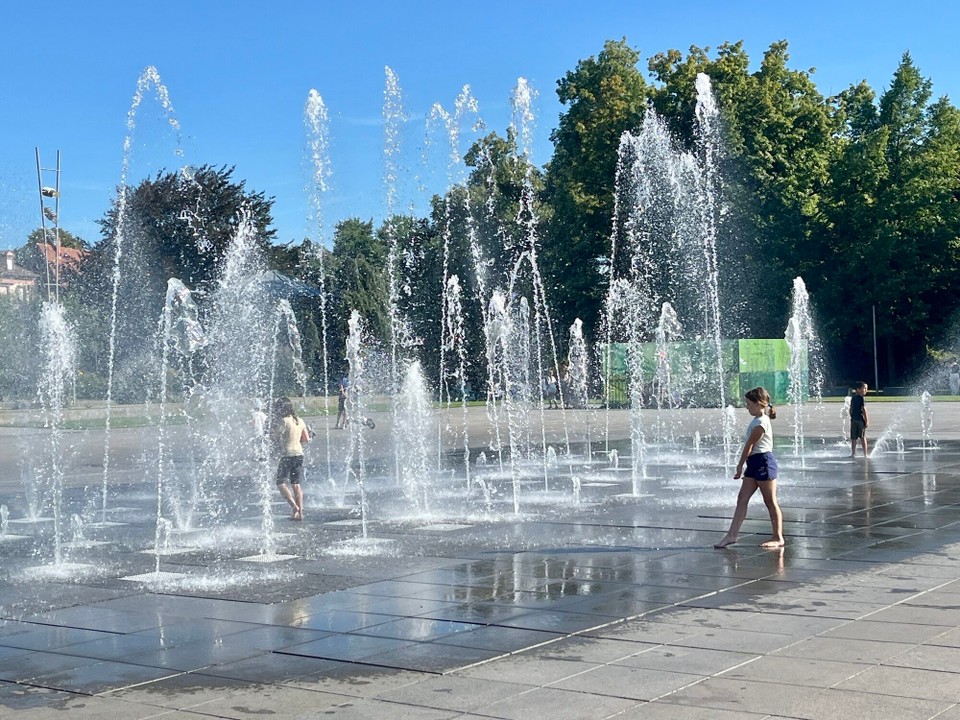Frankreich - Colmar - Mitten im Park und Faszination für Kinder