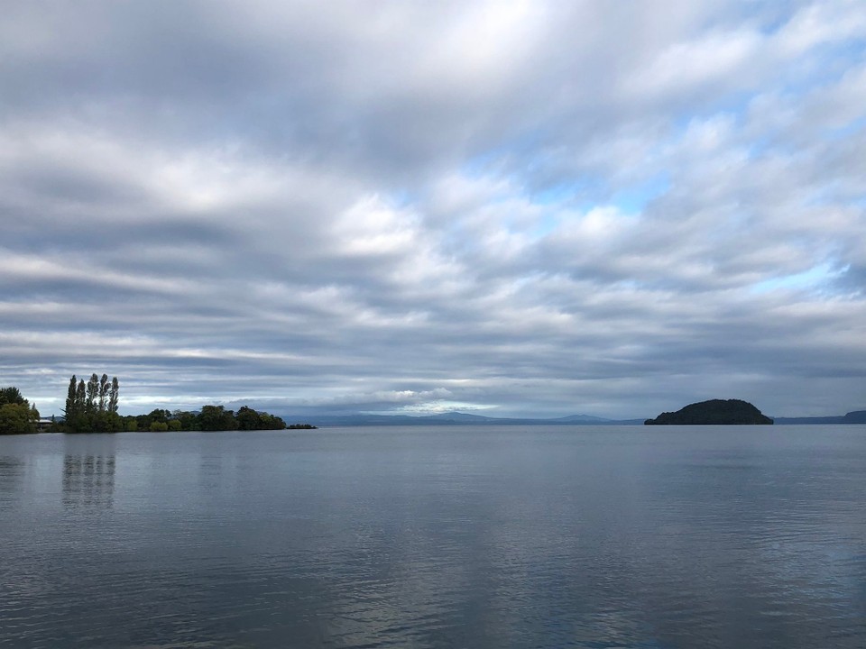 Neuseeland - Awakeri - Lake Taupo in der Früh 