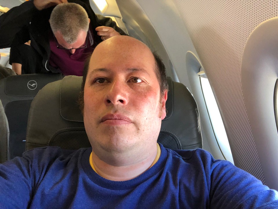 Deutschland - Frankfurt am Main - Ich im Flugzeug 
