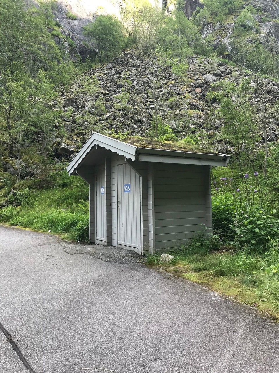 Norwegen - Haugastøl - Mal wieder ein schickes WC
