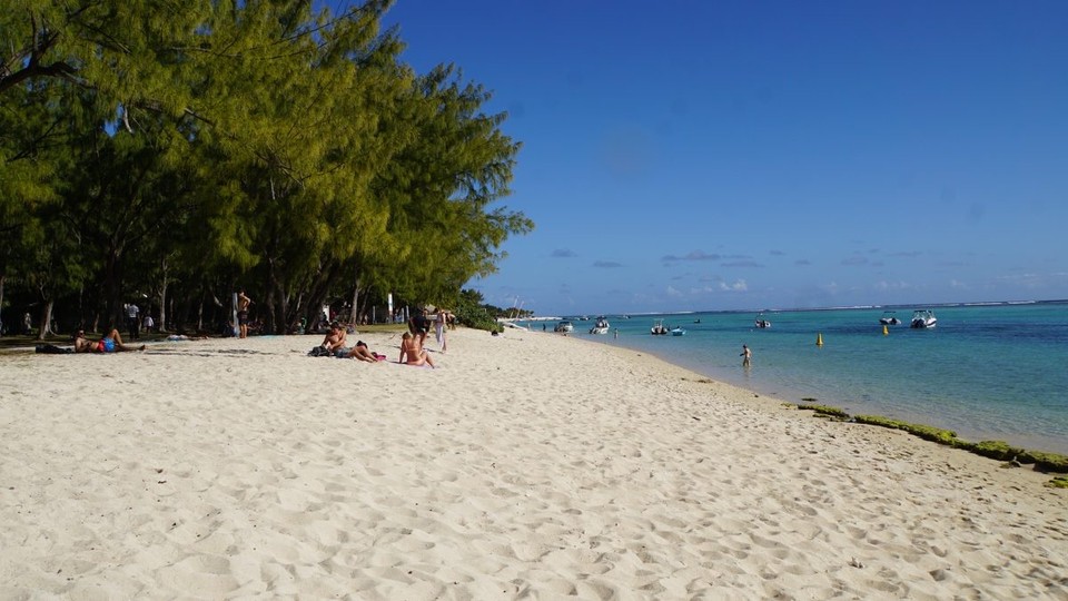 Mauritius -  - Strand von Le Morne 