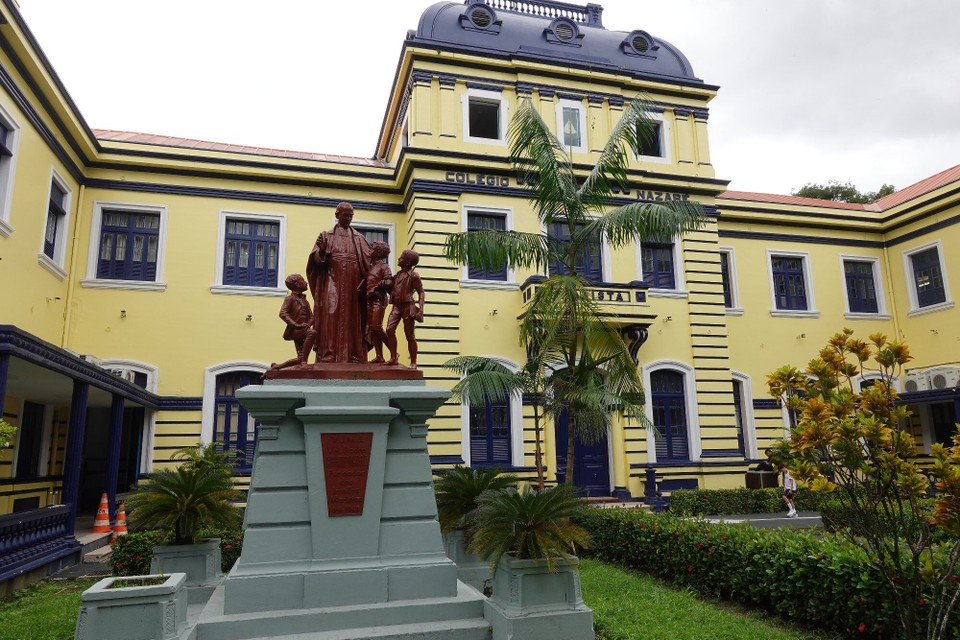Brasilien - Belém - Maristeschull mam Grënner Chatagnat