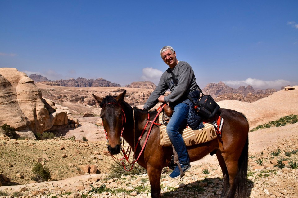Jordanien - Wadi Musa - Indiana Jones und der letzte Kreuzzug, hier wurde der 3. Teil gedreht. Also sattelten wir die Pferde und machten uns auf.