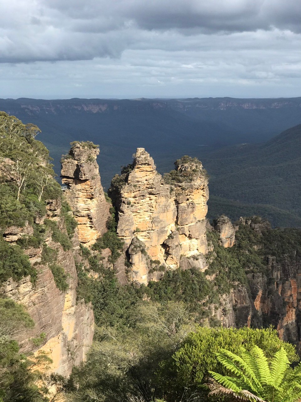 Australia - Katoomba - And finally the famous three sisters at Echo Point ☝️ 