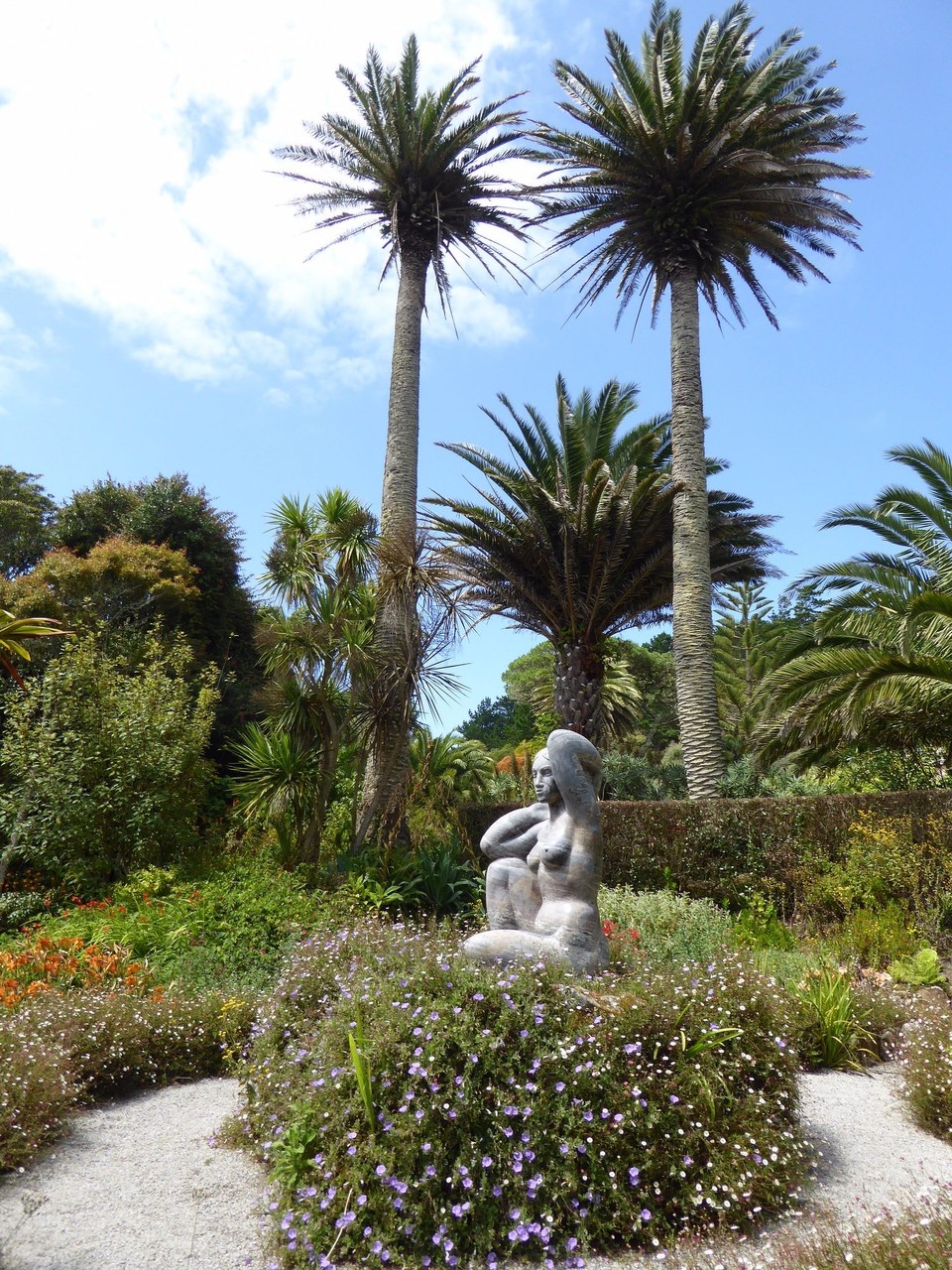 United Kingdom - Isles Of Scilly - Gaia by David Wynne, 1990.